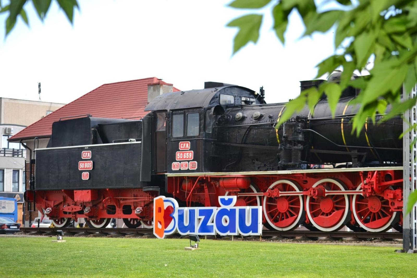 The Classic Buzău Exterior foto